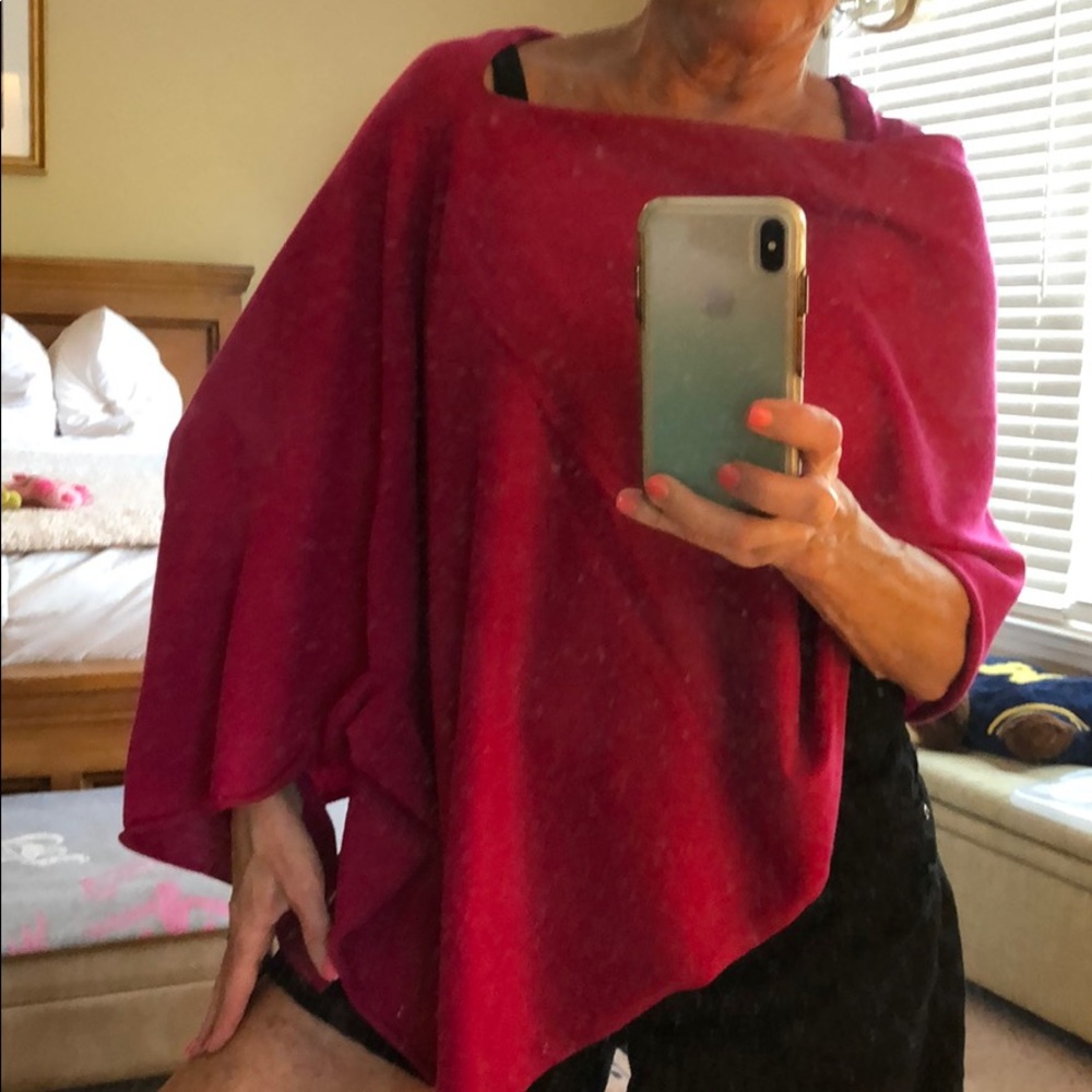 Kerisma Fuchia Knit Poncho O/S